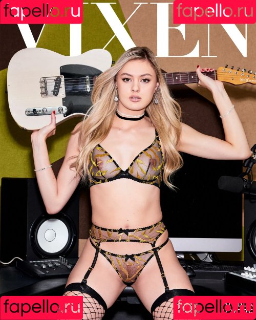 Emily Woods Onlyfans Photo Gallery 