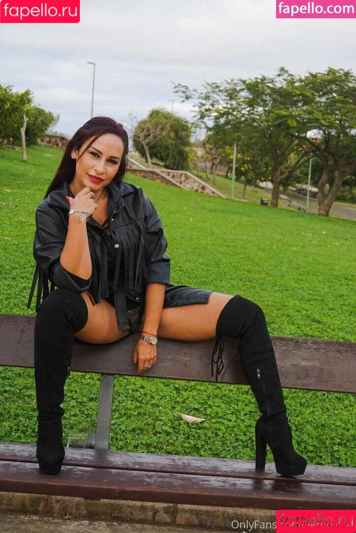 veronica.rf_ / veronicarf Onlyfans Photo Gallery 