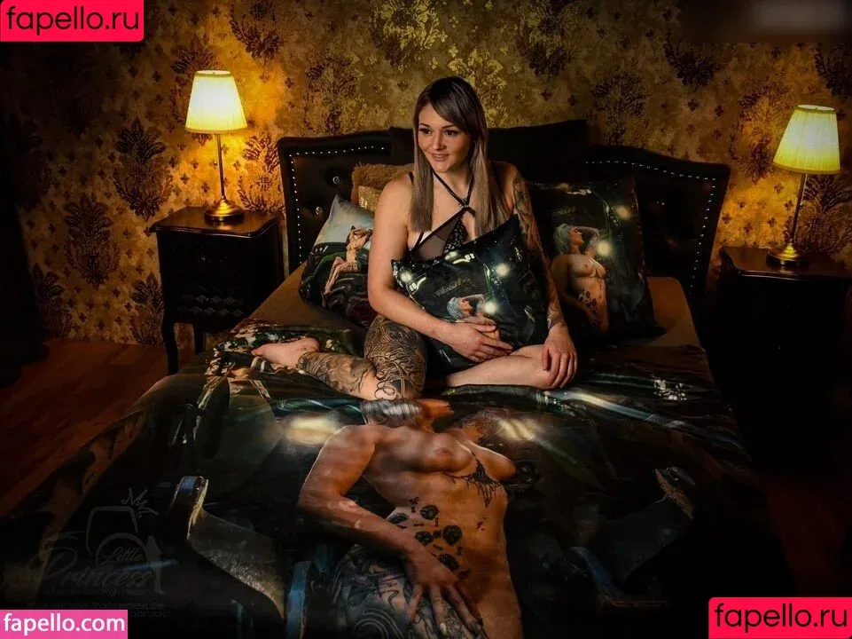 Little Princess Hedi / hediii.91 / littleprincess / princesshedi91 Onlyfans Photo Gallery 