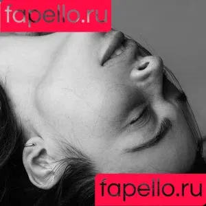 Crystal Reed / crystalmreed Onlyfans Photo Gallery 