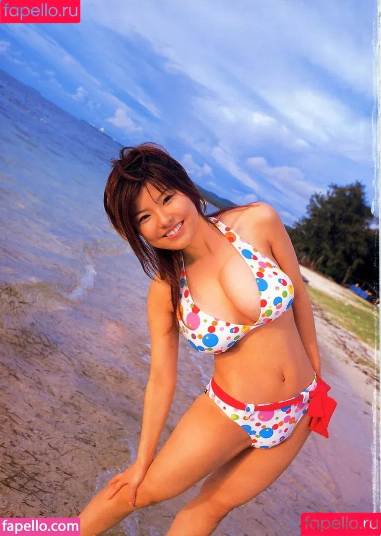 miri_hanai_official / mirihanai / mirihanaivip / 花井美理 Onlyfans Photo Gallery 