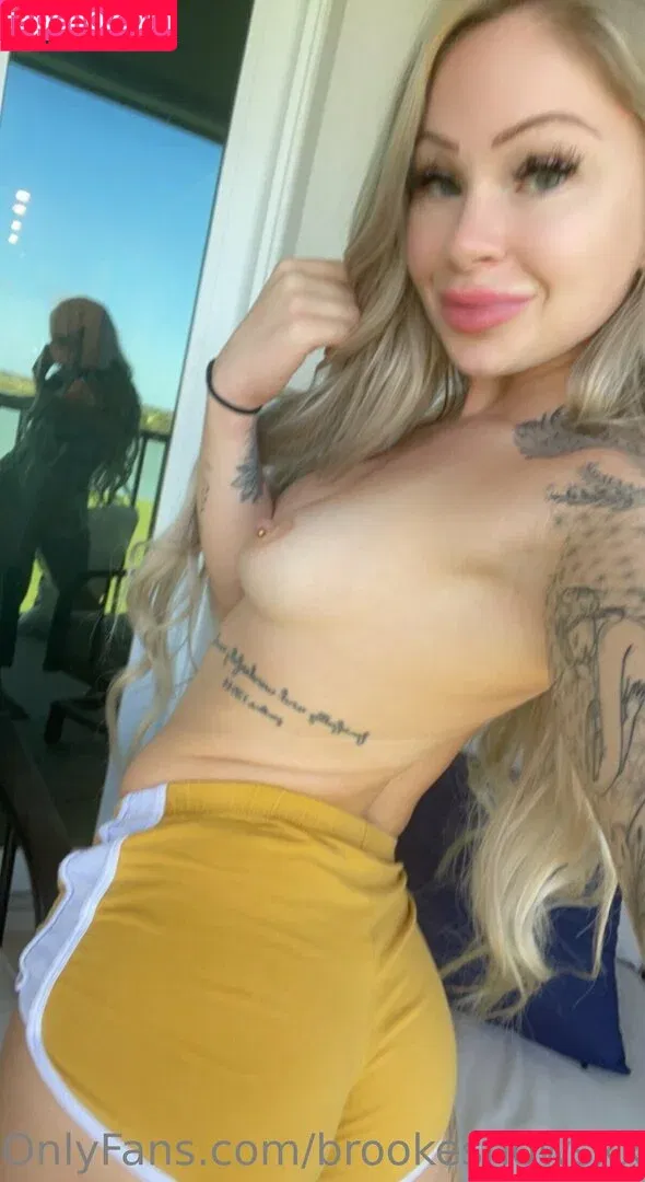 brookeshowsxox / brookeshowsxx Onlyfans Photo Gallery 