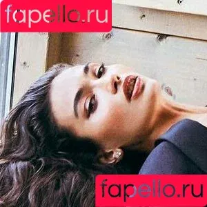 Kelly Gale / kellybellyboom Onlyfans Photo Gallery 