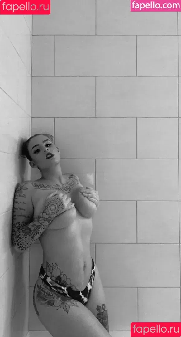 Busty Bunni / bustybunni2.0 / bustybunnixxx / https: Onlyfans Photo Gallery 