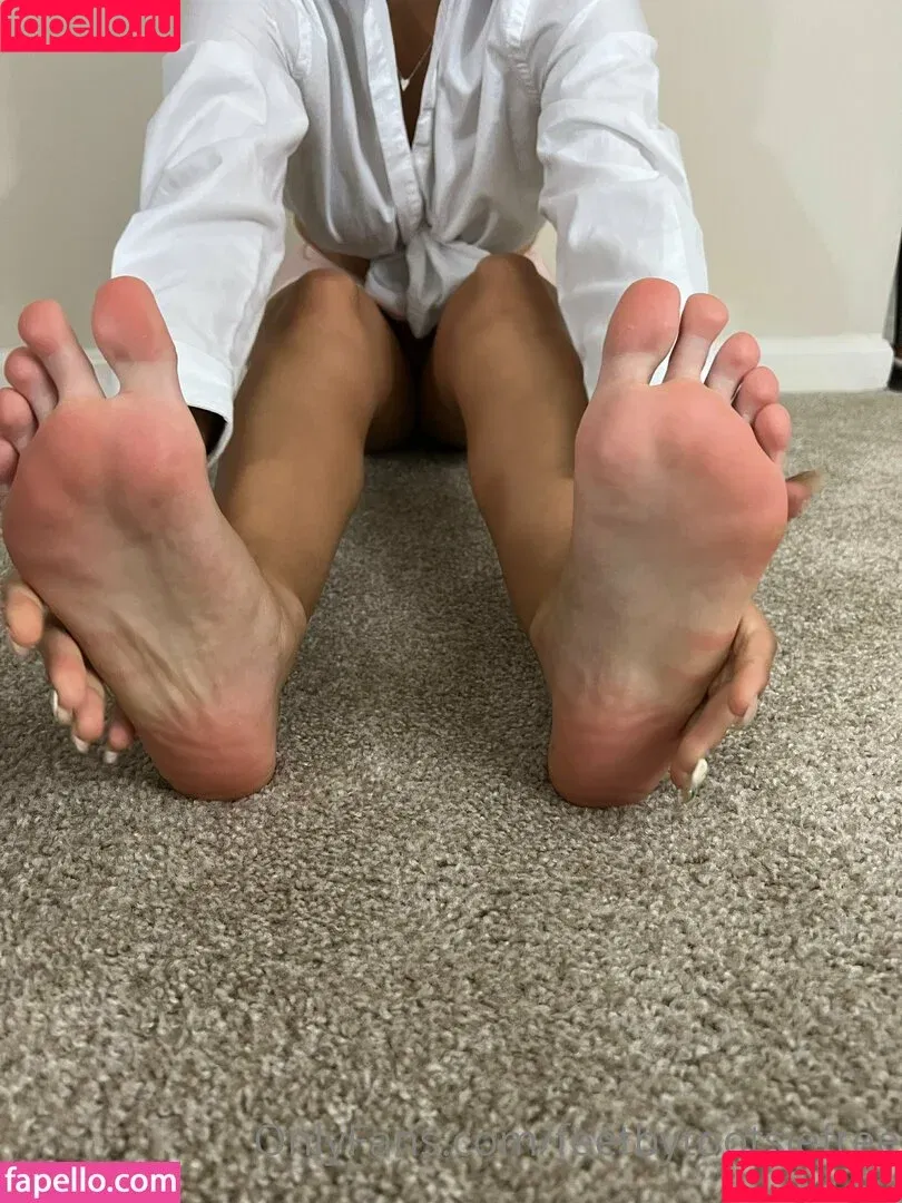 feetbytootsiefree Onlyfans Photo Gallery 