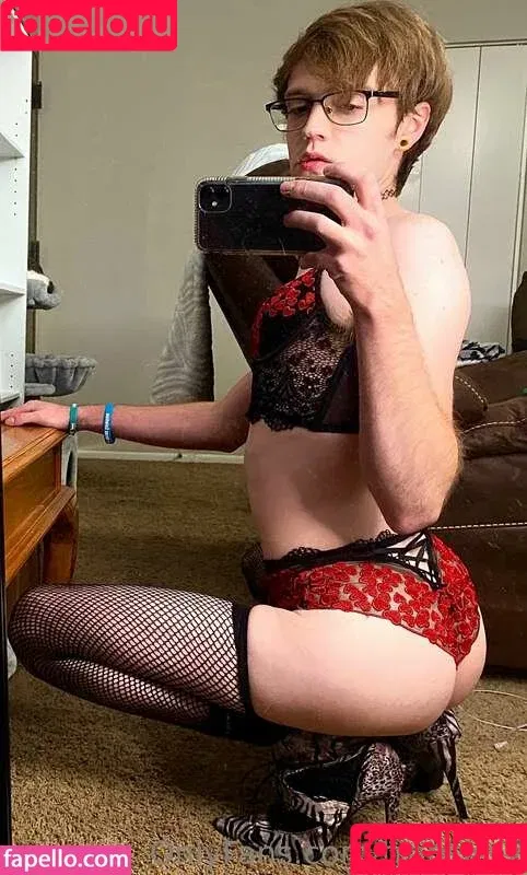 BellaaroseXXX / bellaarosexx / femdreamii Onlyfans Photo Gallery 