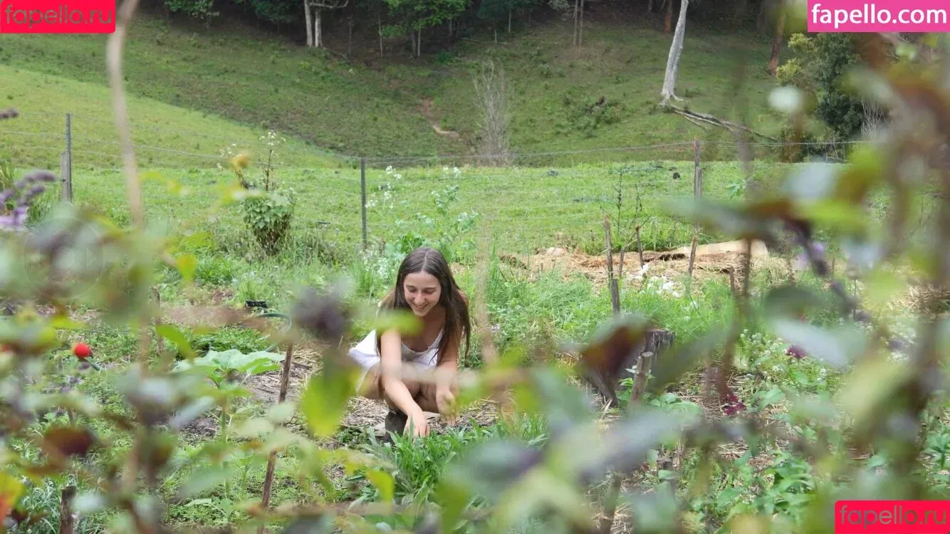 Mother The Mountain Farm / elevatedmoon / motherthemountain Onlyfans Photo Gallery 