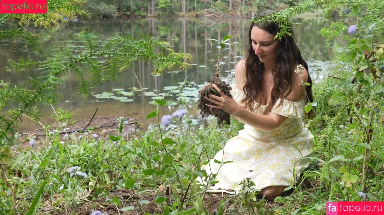 Mother The Mountain Farm / elevatedmoon / motherthemountain Onlyfans Photo Gallery 