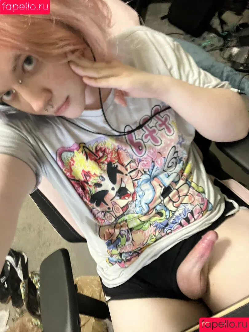 Timesdawning / dawnphobic / nutsachs Onlyfans Photo Gallery 