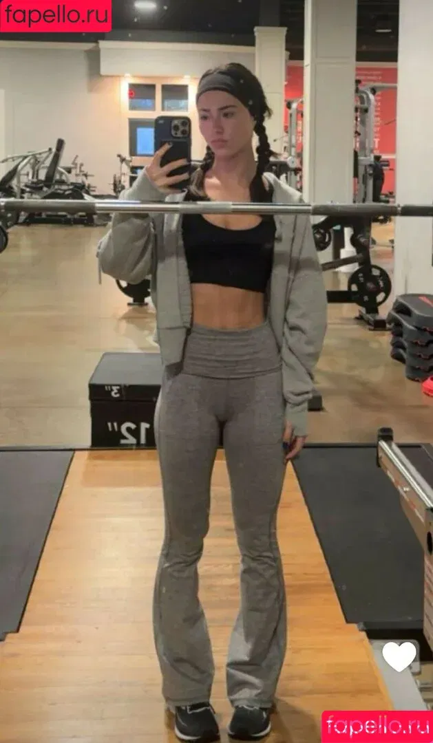 Katelyn Ernst / katelynernst3 Onlyfans Photo Gallery 