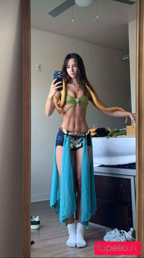 Katelyn Ernst Nude Onlyfans Photo 4