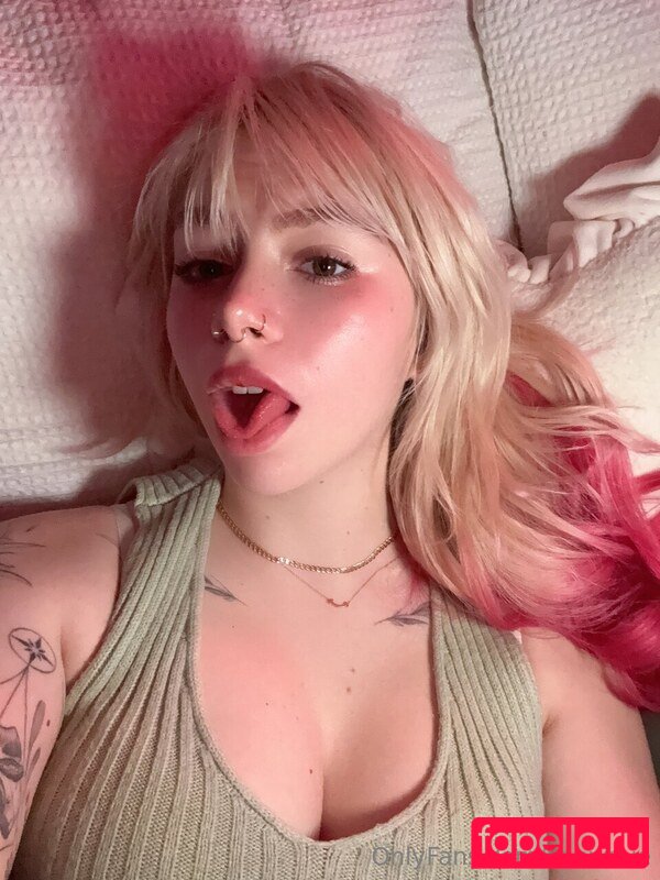 Keawave Nude Onlyfans Photo 22