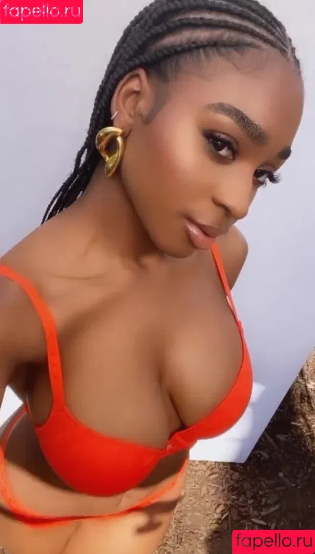 Normani / normani.sasha Onlyfans Photo Gallery 