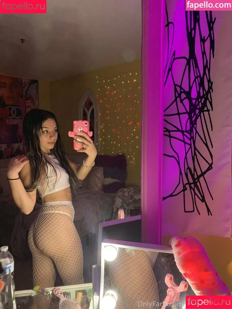 persia91__ / persianbrat69 Onlyfans Photo Gallery 