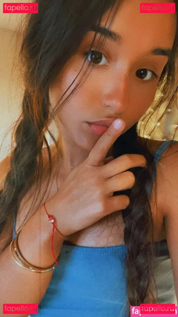 Alahna Ly Onlyfans Photo Gallery 