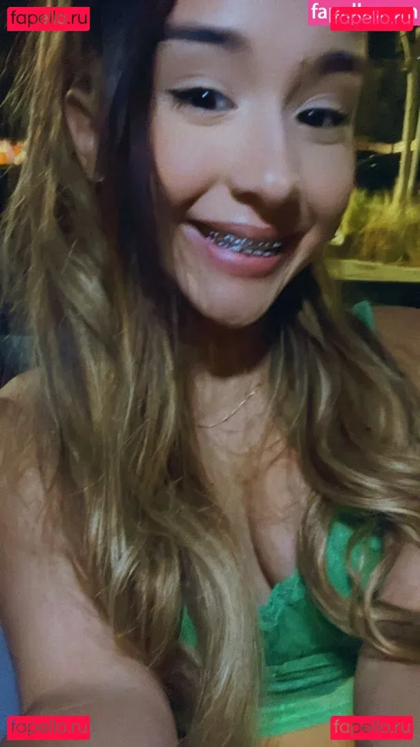 Alahna Ly Onlyfans Photo Gallery 