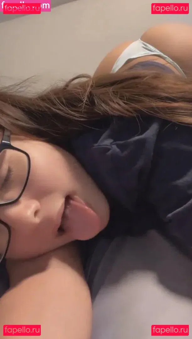 Alahna Ly Onlyfans Photo Gallery 