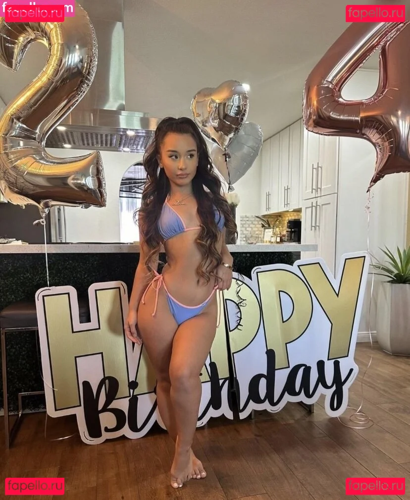 Alahna Ly Onlyfans Photo Gallery 