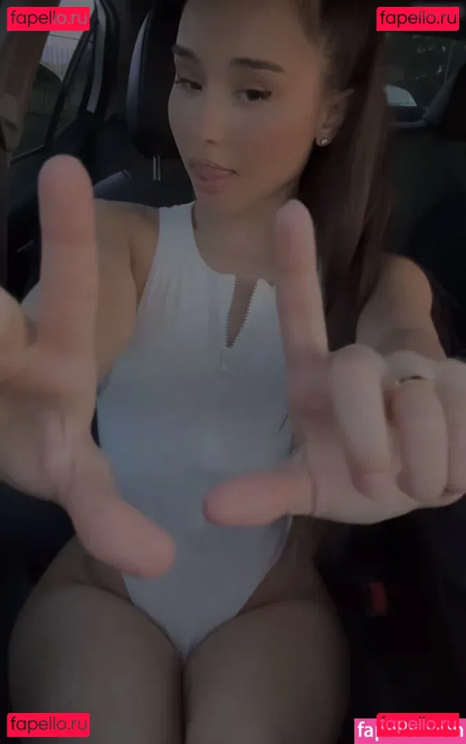 Alahna Ly Onlyfans Photo Gallery 