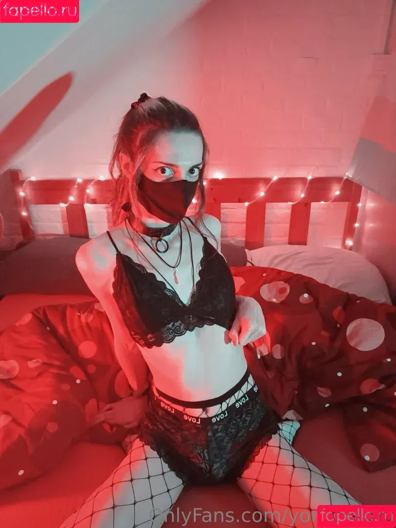 yona.mlem / ypol.eban.7 Onlyfans Photo Gallery 