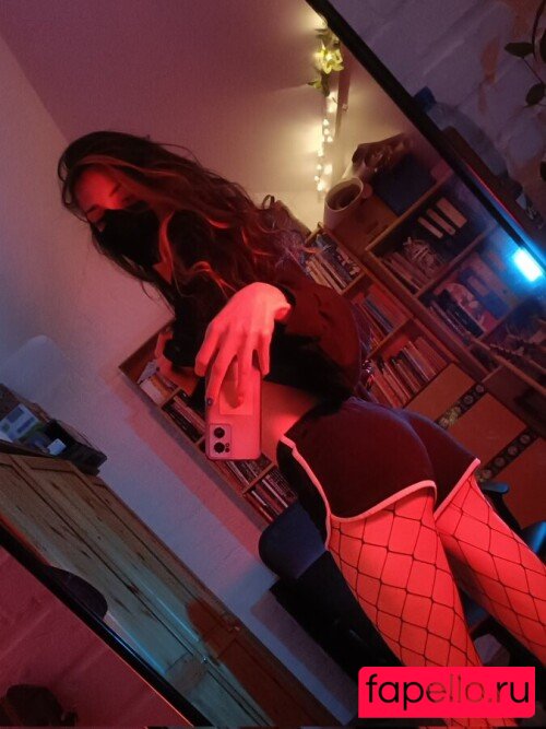 yona.mlem Nude Onlyfans Photo 39