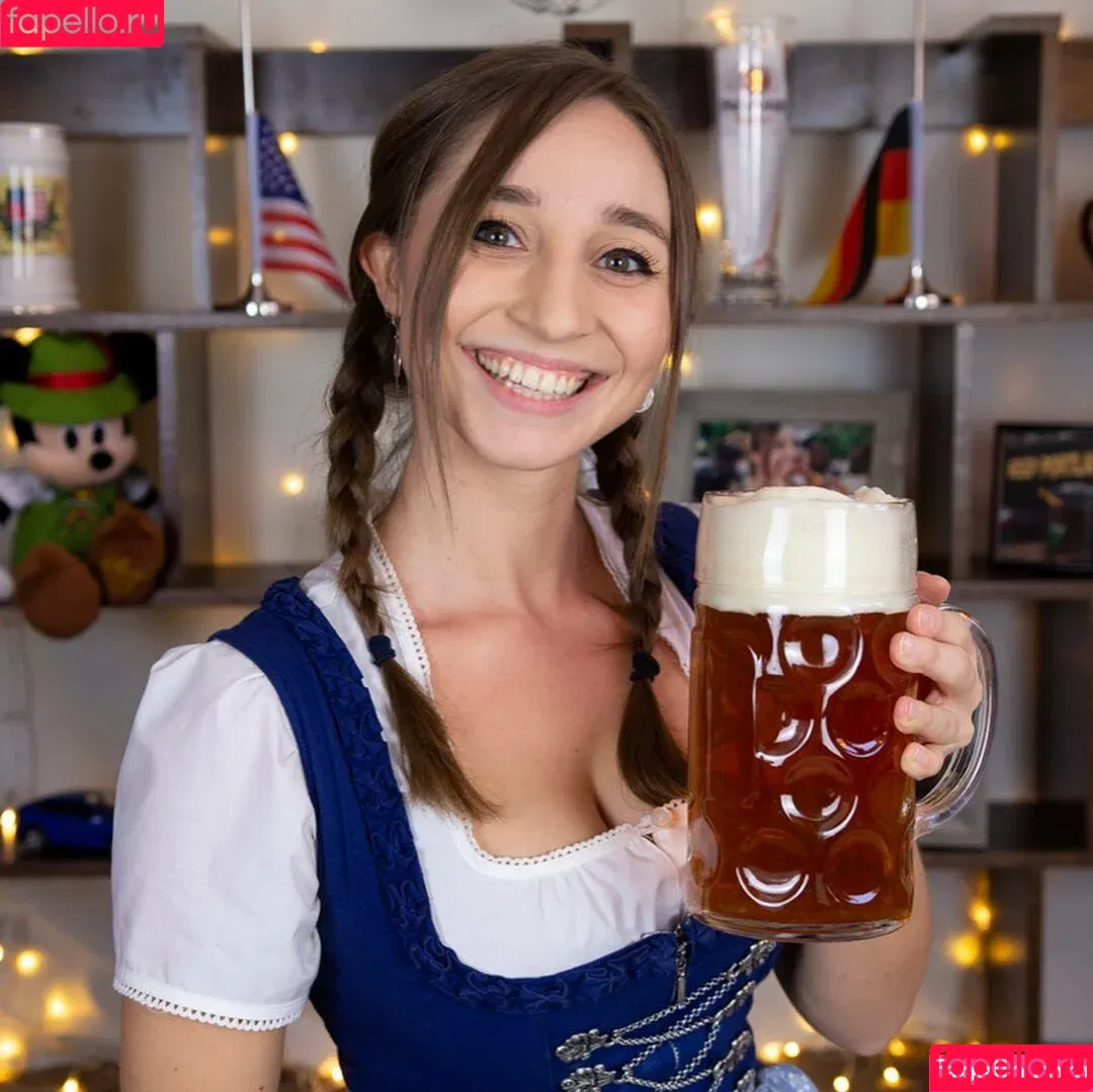 Felicia Hofner / felifromgermany / feliliaxx Onlyfans Photo Gallery 