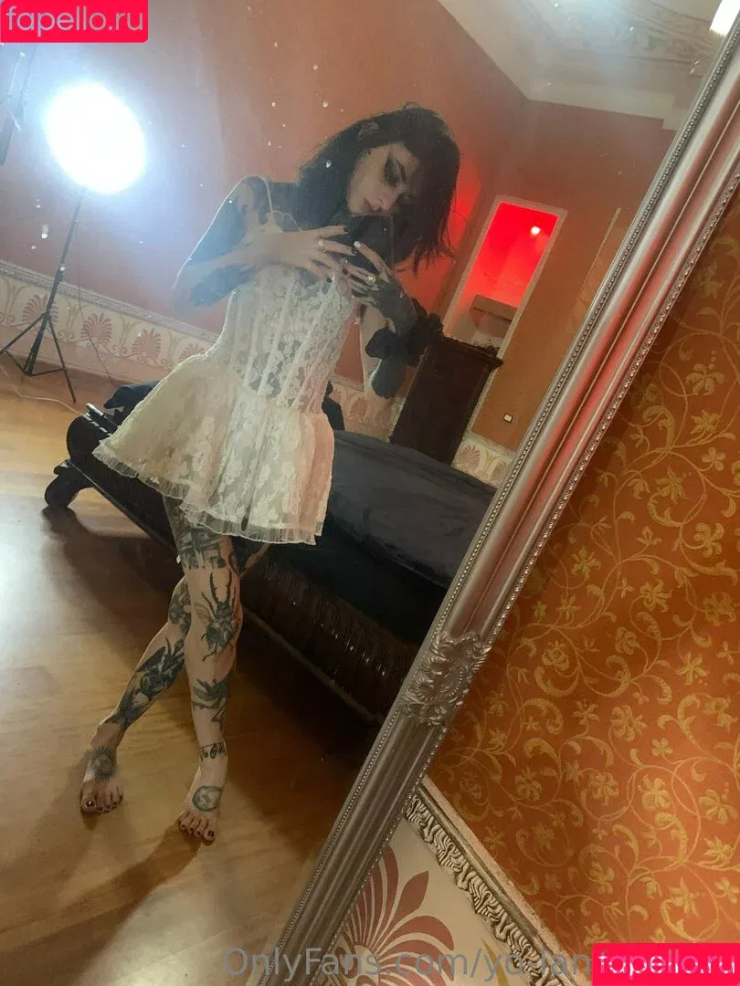 yo-landi_black / zefside.represent Onlyfans Photo Gallery 