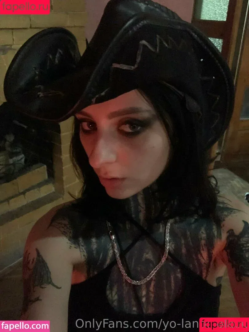 yo-landi_black / zefside.represent Onlyfans Photo Gallery 