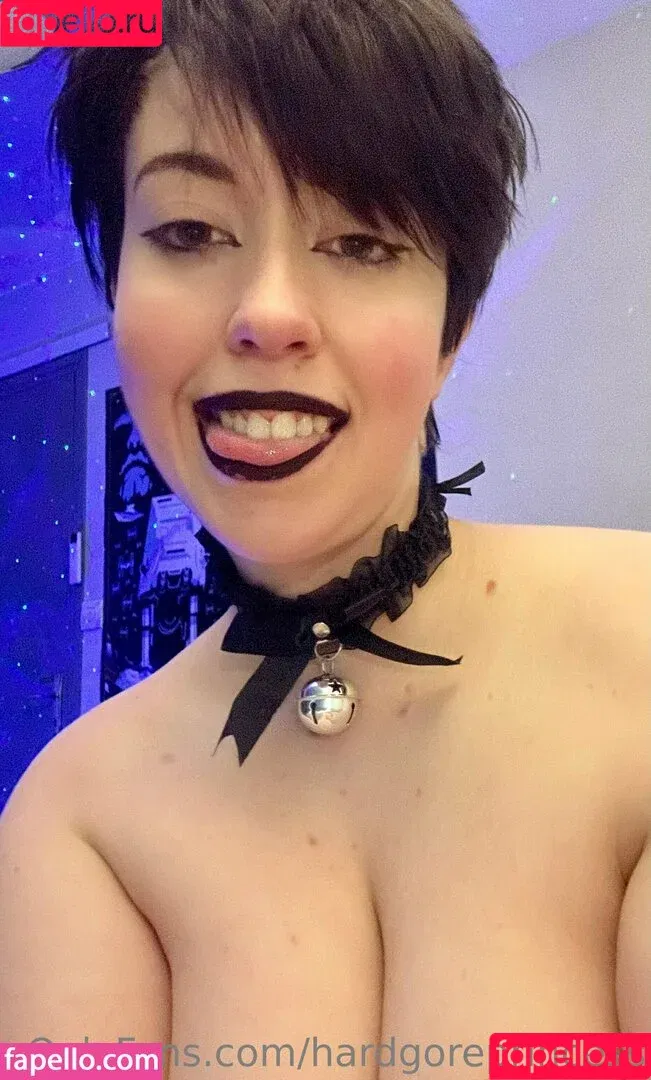 Gore Princess / RoboXIsLoX / hardgoreprincess / kalynrharper Onlyfans Photo Gallery 