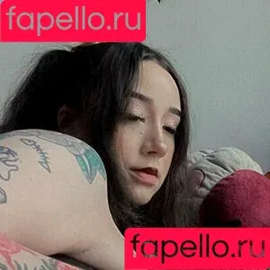 Midoribug / midori.bug / midoriibug Onlyfans Photo Gallery 