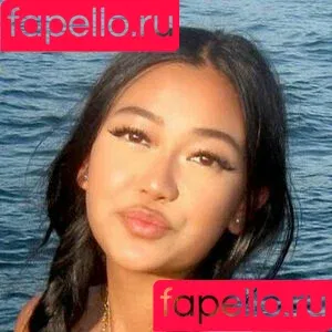 anna / anna_paull / annashrxstha Onlyfans Photo Gallery 