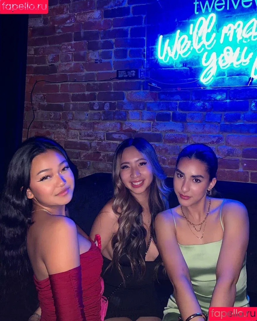 anna / anna_paull / annashrxstha Onlyfans Photo Gallery 