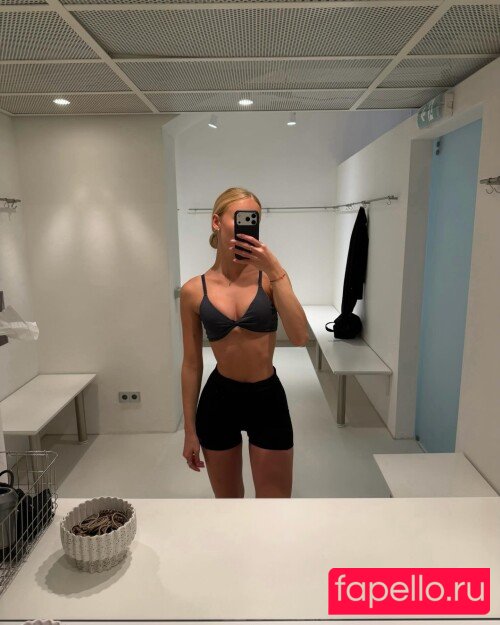 anna Nude Onlyfans Photo 57