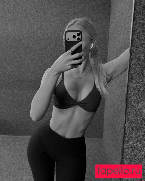 anna Nude Onlyfans Photo 7