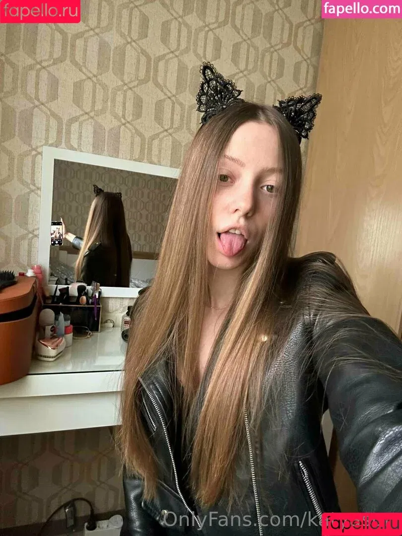 Katya Sun / katyasun / sassykatyasun Onlyfans Photo Gallery 