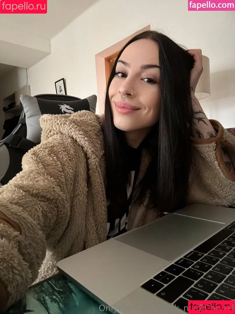 rock_n_roll_angel / rock_n_roll_angel_ Onlyfans Photo Gallery 