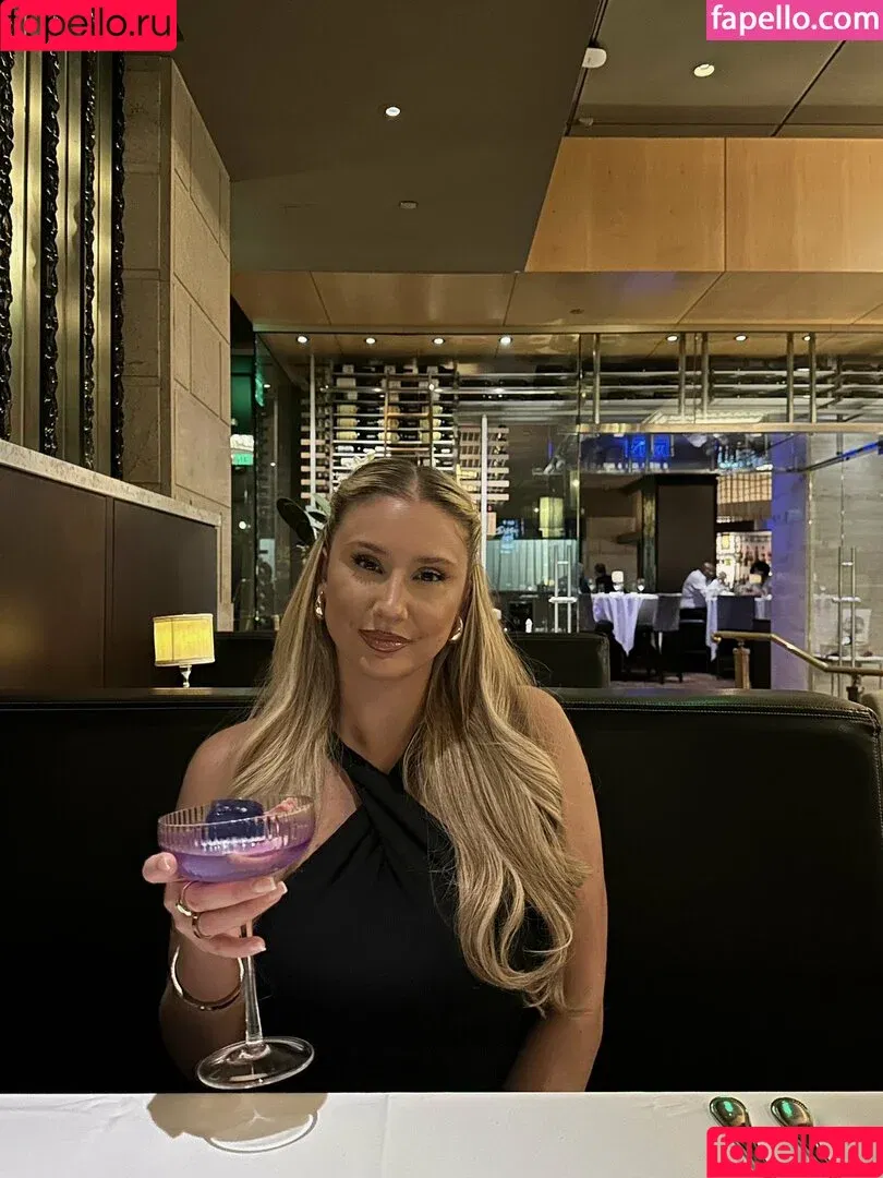 onlysimonafans / simonaaaab Onlyfans Photo Gallery 