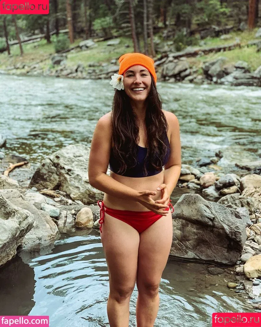 Nikki Delventhal / Nikkidelventhal Onlyfans Photo Gallery 