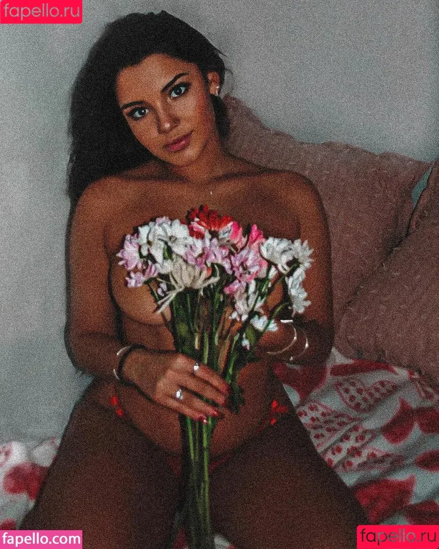 Hannah M / hannah_bby / m_hannahh Onlyfans Photo Gallery 