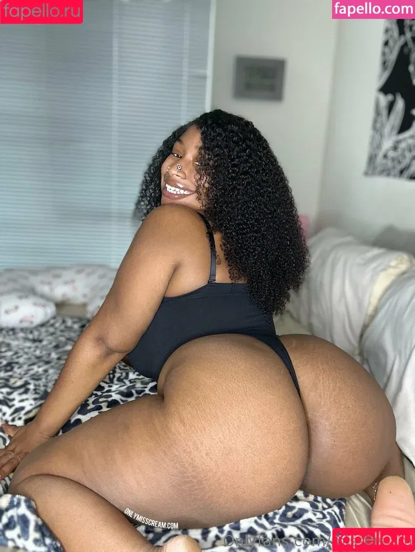 misscream Onlyfans Photo Gallery 