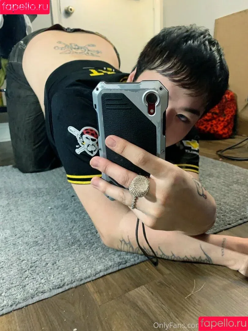 lewdkittyy_ / lewdkittyyyy Onlyfans Photo Gallery 