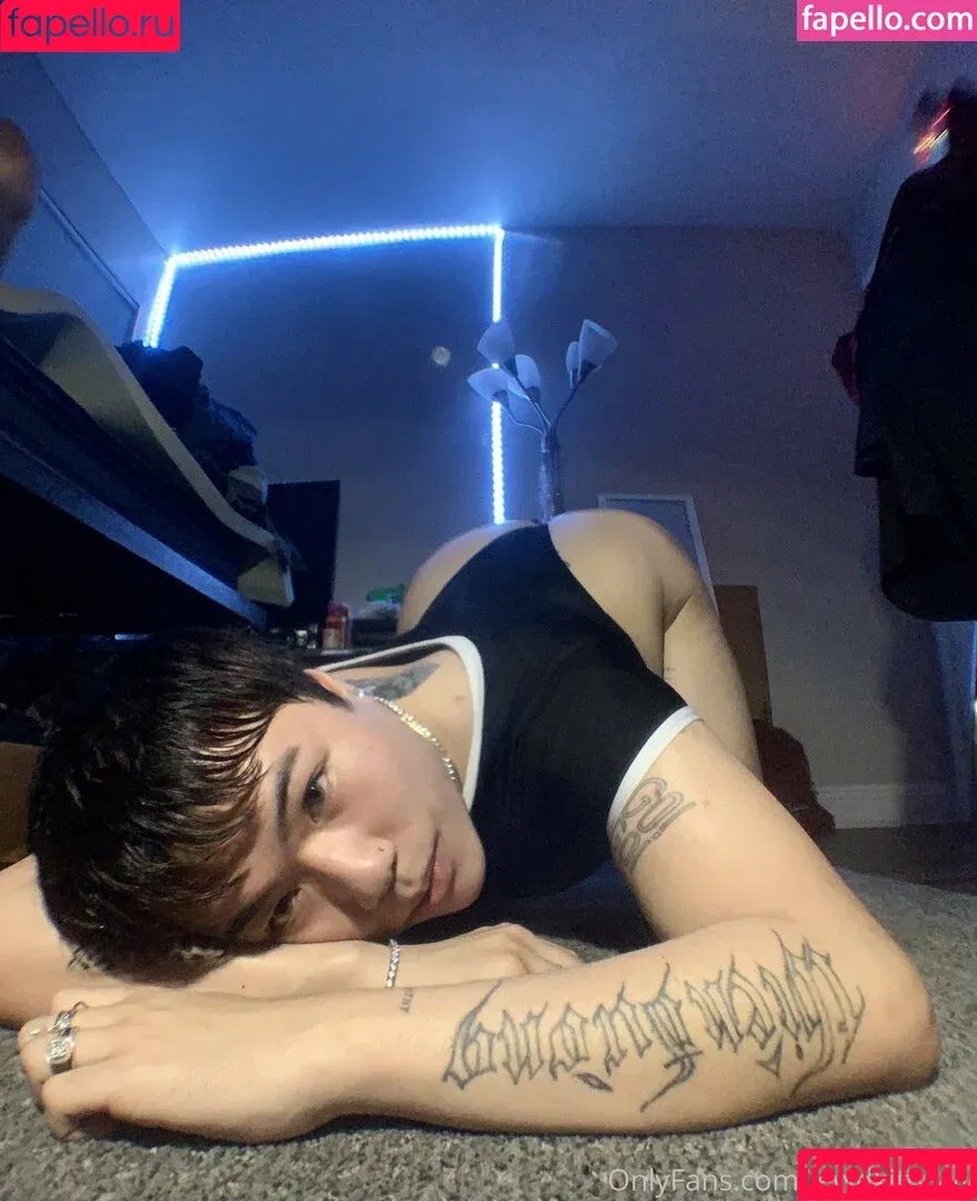 lewdkittyy_ / lewdkittyyyy Onlyfans Photo Gallery 