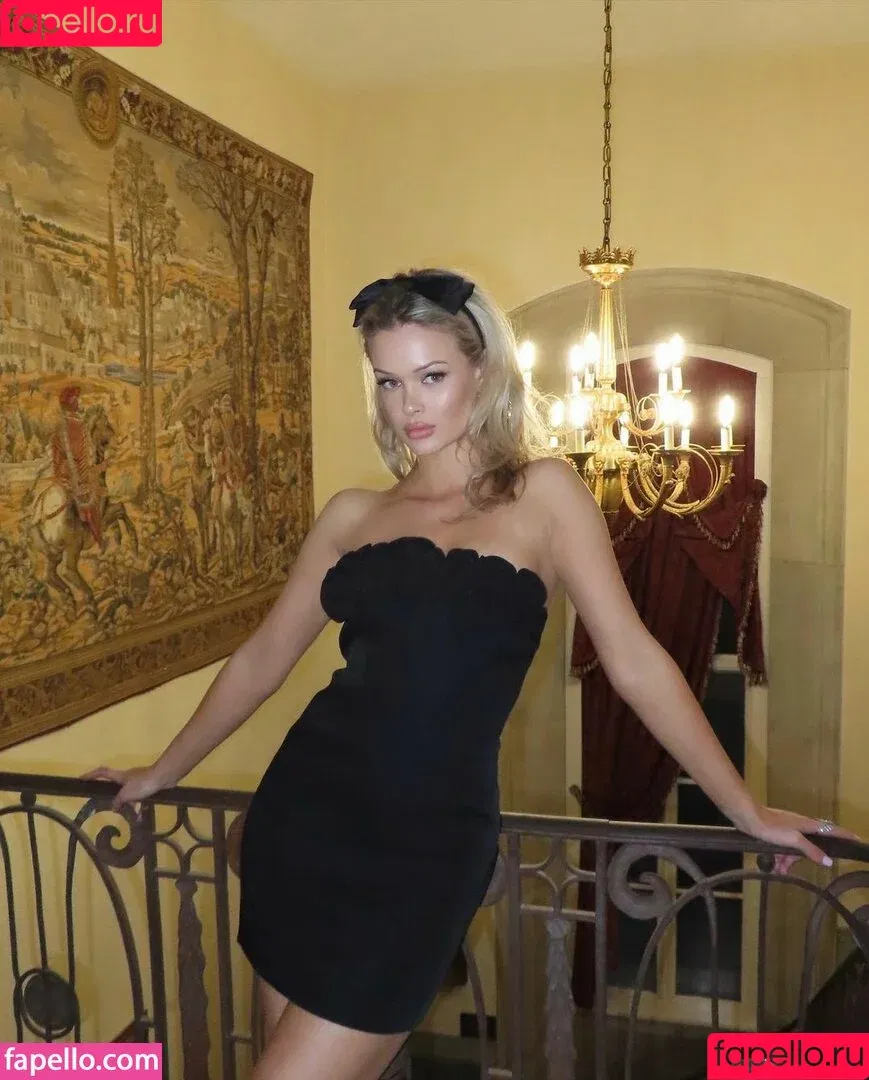 Carolina Marie / carolinavmarie / colliee_mariee Onlyfans Photo Gallery 