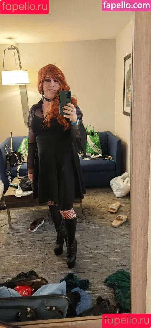 nicole.raven1 / nicoleraven155 Onlyfans Photo Gallery 