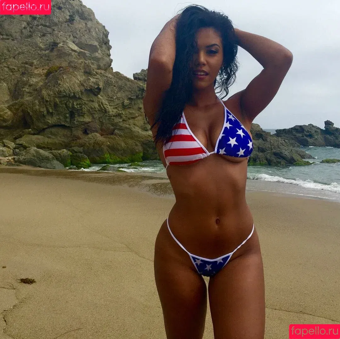 Sydney Nichole / sydneynicolevip / sydnichole_ Onlyfans Photo Gallery 