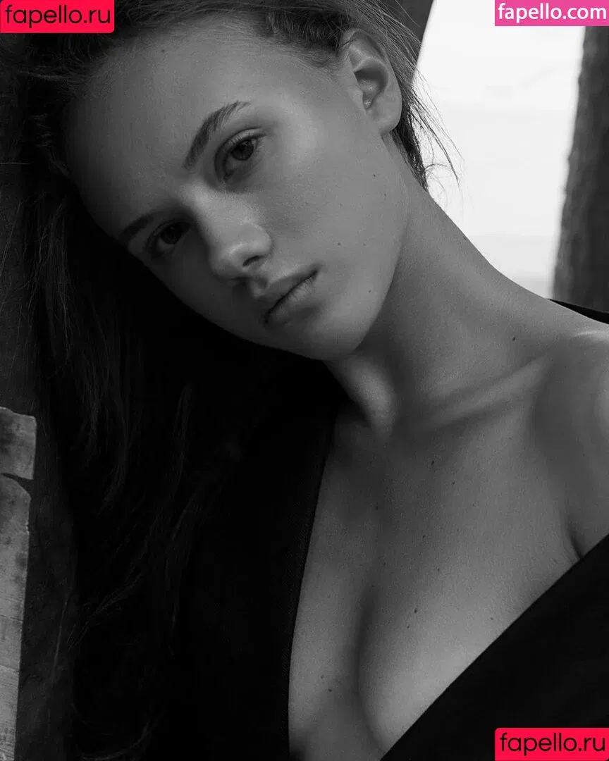 Kristina Shmidt / kristyashmidt Onlyfans Photo Gallery 