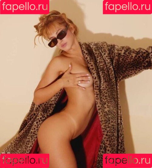 Flor Vigna / florivigna Onlyfans Photo Gallery 