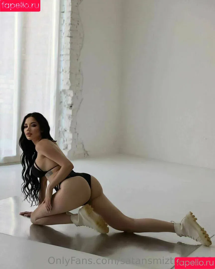 satans_whore666 / satansmiztrezz666 Onlyfans Photo Gallery 