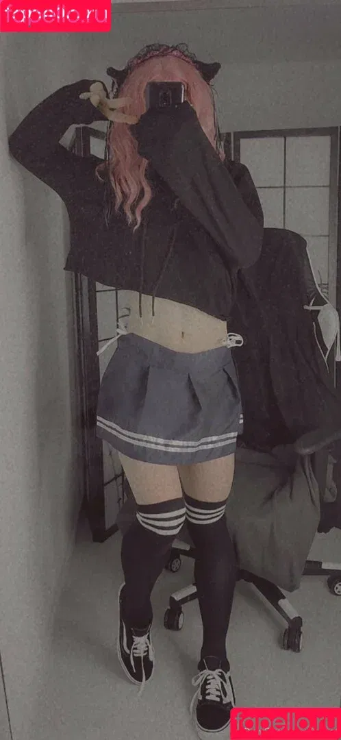 Zoeqtxx / zoeqt Onlyfans Photo Gallery 