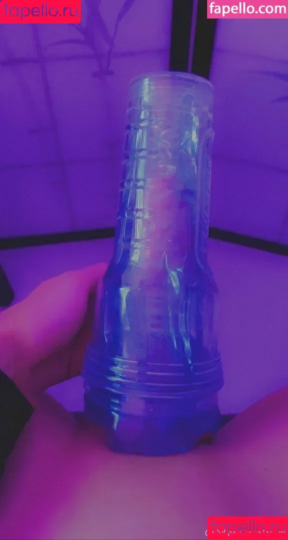 Zoeqtxx / zoeqt Onlyfans Photo Gallery 